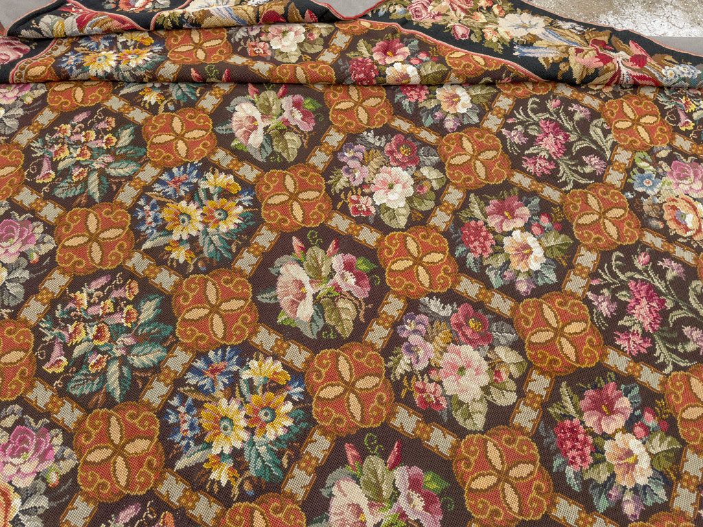 Antique English Flatweave Needlepoint Room Size Carpet, No.27565 - Gss