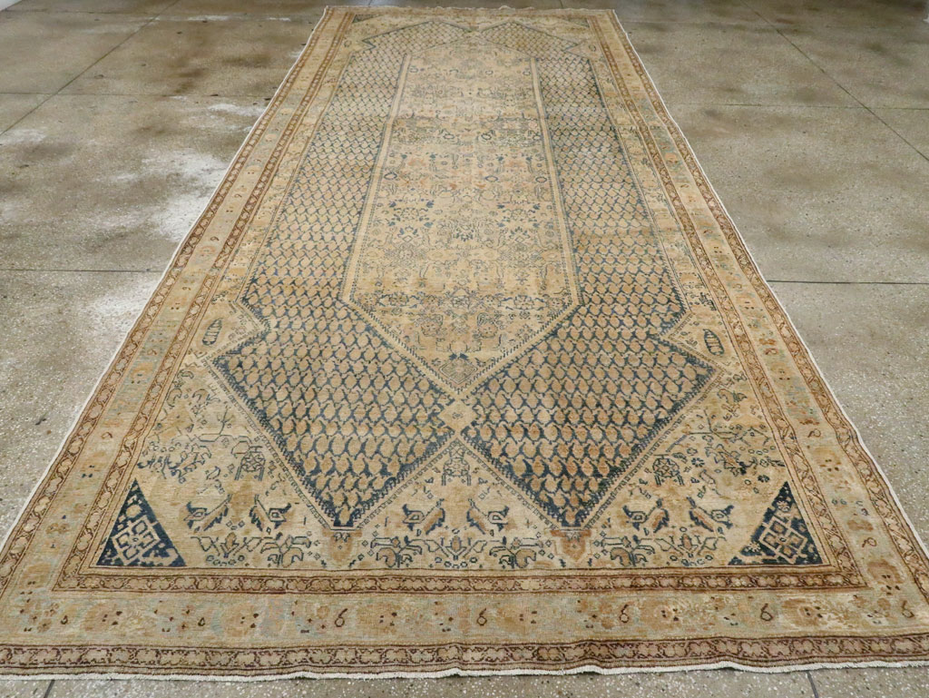 Antique Persian Malayer Long Gallery carpet, No.27566 - Gss