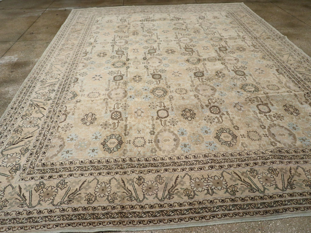Antique Persian Tabriz Carpet, No.27620 - Gss