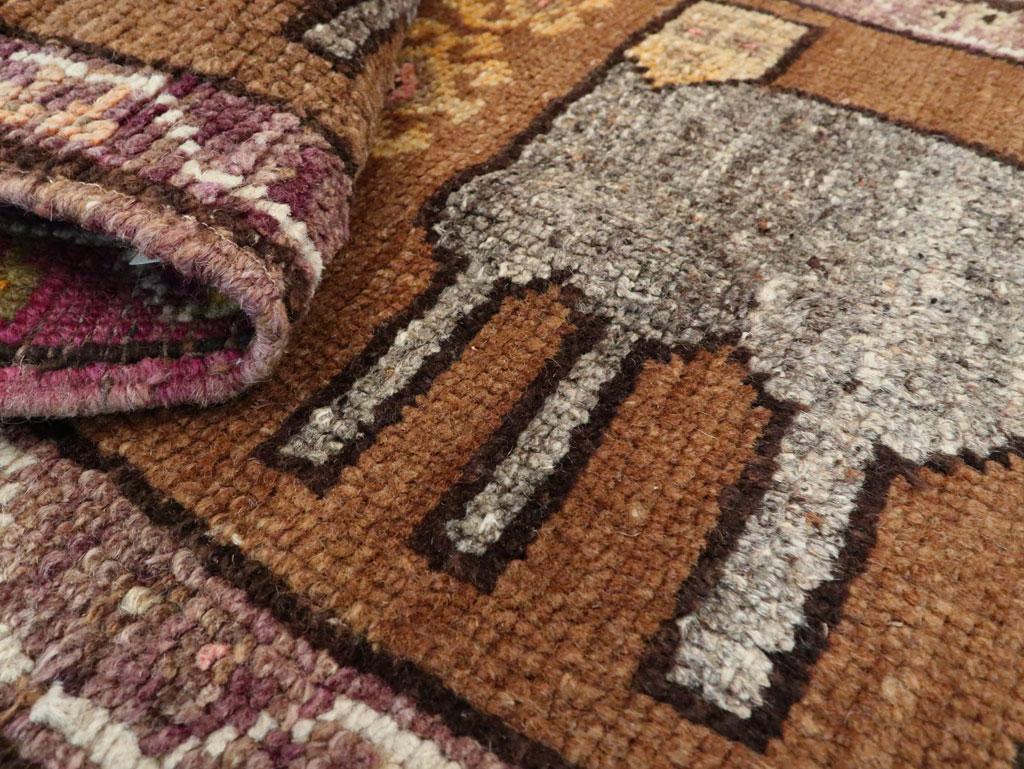 Vintage Anatolian Pictorial Rug, No.27625 - Gss