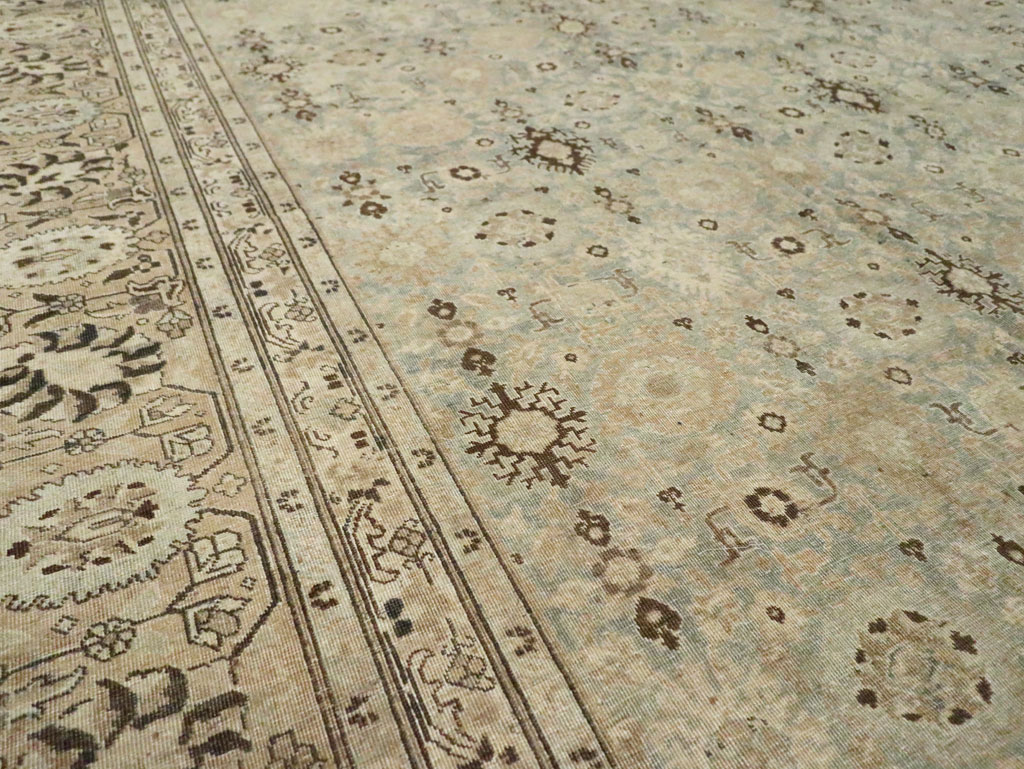 Antique Persian Tabriz Carpet, No.27659 - Gss