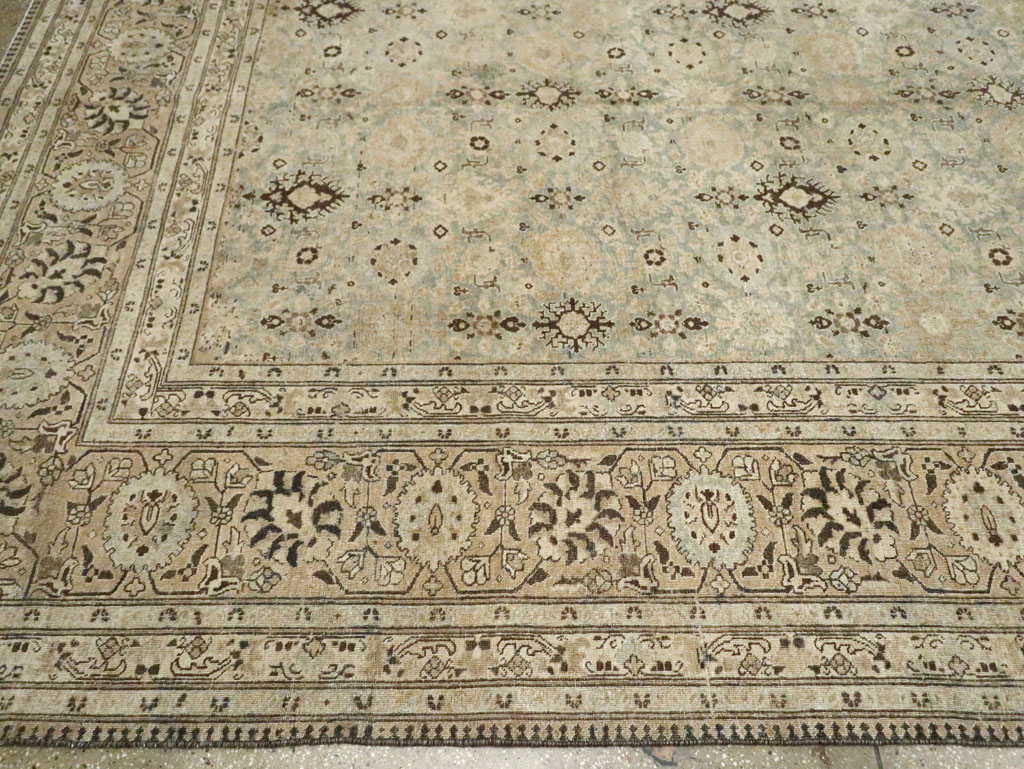 Antique Persian Tabriz Carpet, No.27659 - Gss