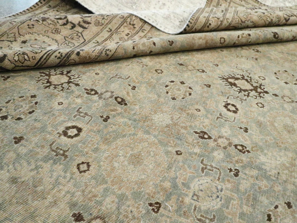 Antique Persian Tabriz Carpet, No.27659 - Gss