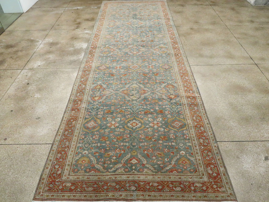 Antique Persian Sarouk Large Gallery Carpet, No.27670 - Gss