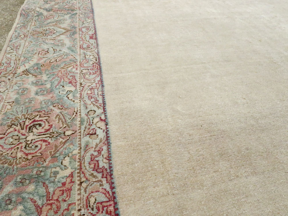 Antique Persian Lavar Kerman Gallery Carpet, No.27684 - Gss