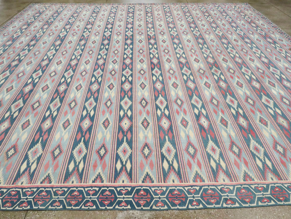 Vintage Indian Flatweave Dhurrie Large Square Carpet, No.27696 - Gss