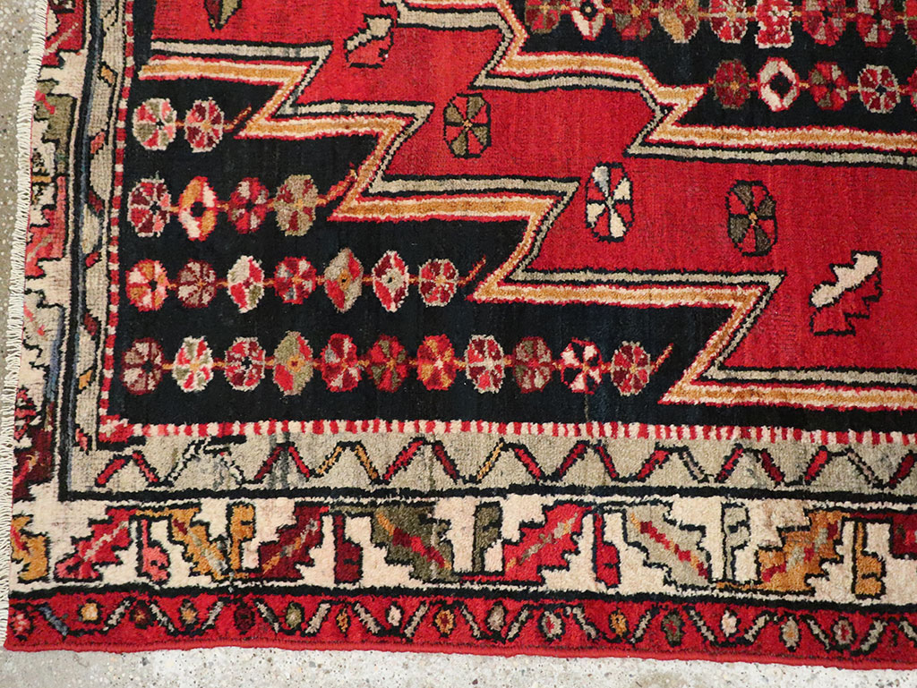 Vintage Persian Mazlagan Accent Rug, No.27710 - Gss