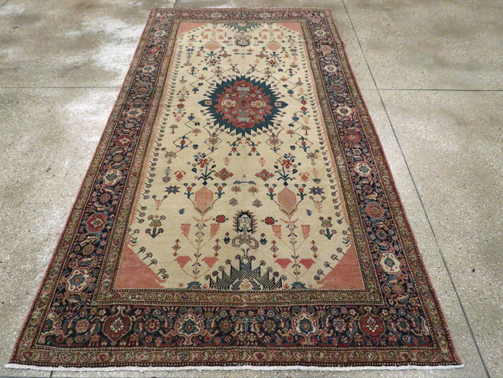 Antique Persian Fereghan Carpet, No.27714 - Gss