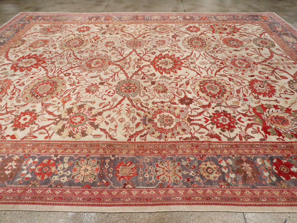 Antique Persian Sultanabad Carpet, No.27717 - Gss