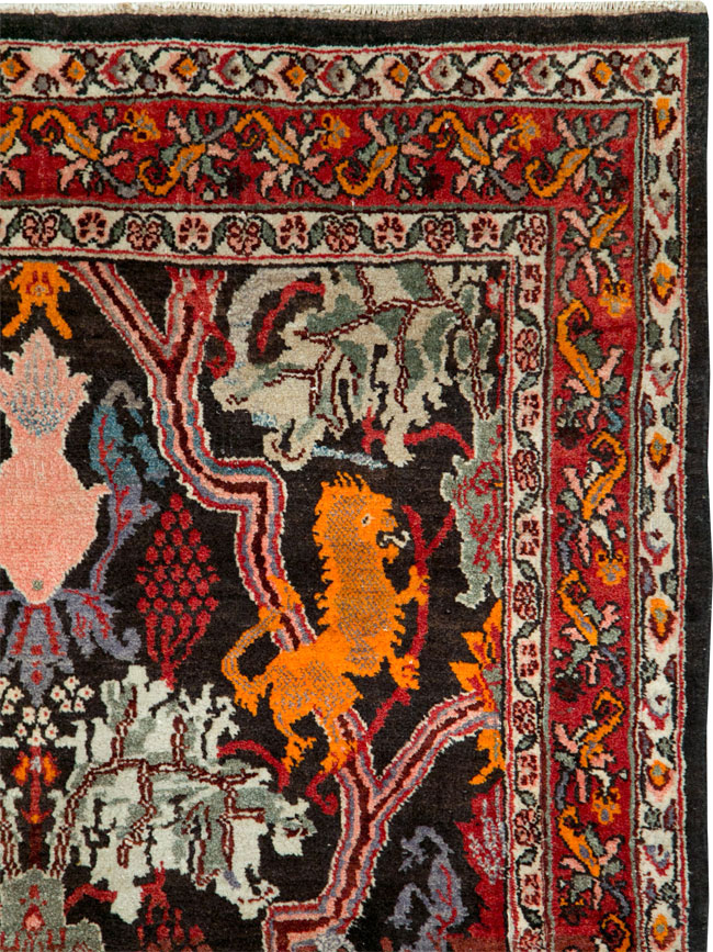 Vintage Persian Bidjar Pictorial Accent Rug, No.27737 - Gss
