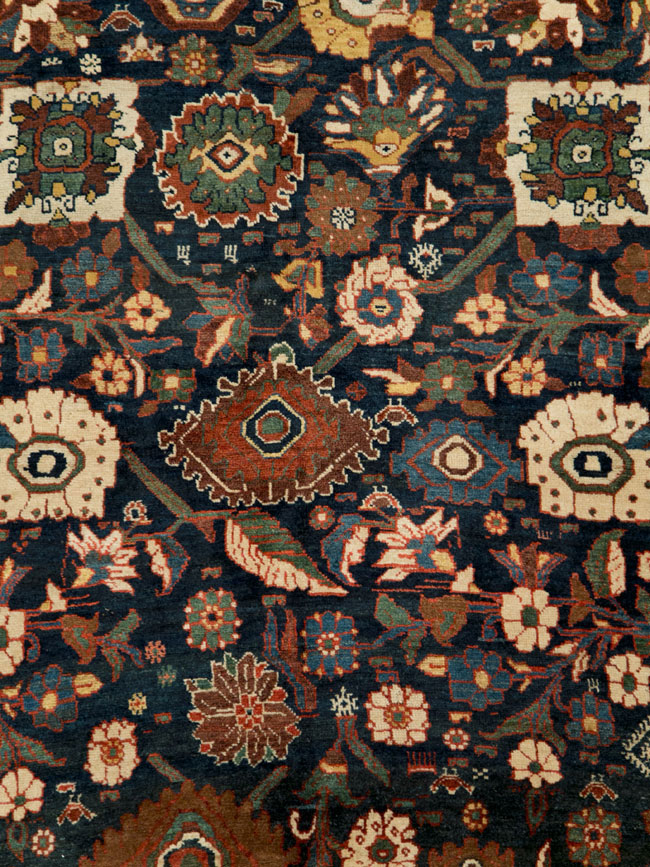 Antique Persian Bidjar Carpet, No.27752 - Gss