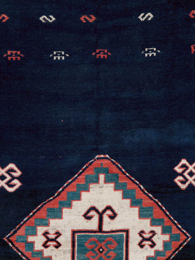 Vintage Caucasian Kazak Rug, No.27756 - Gss