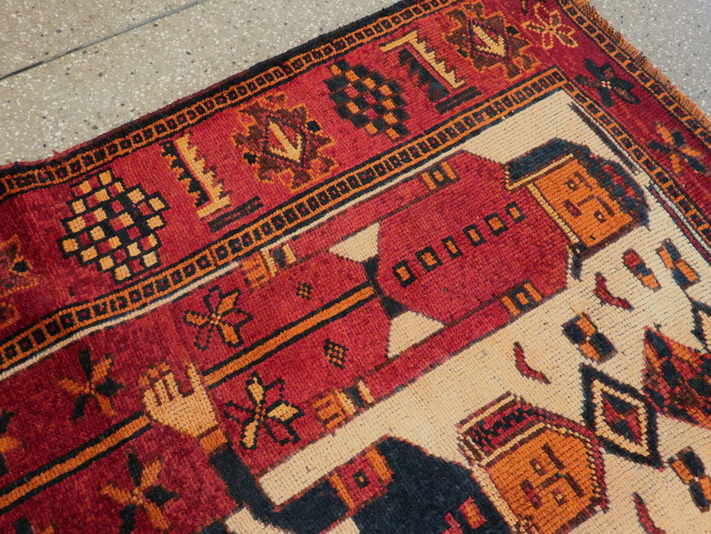 Vintage Persian Pictorial Bakhtiari Rug, No.27783 - Gss