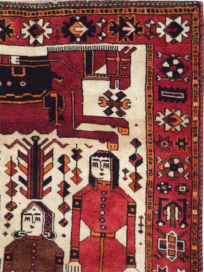 Vintage Pictorial Bakhtiari Rug, No.27784 - Gss