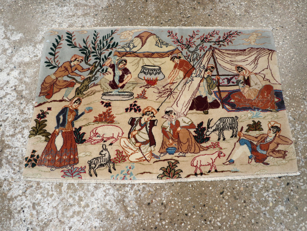 Vintage Persian Tabriz Pictorial Rug, No.27791 - Gss