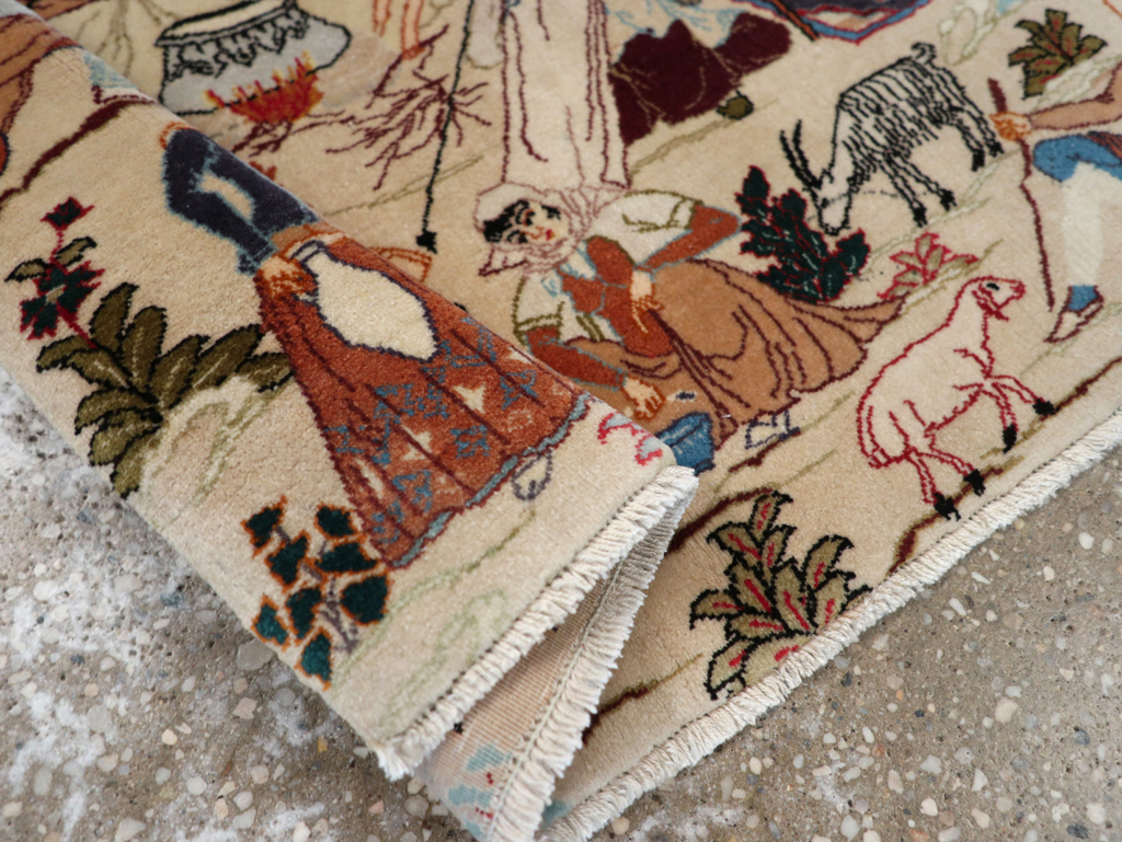 Vintage Persian Tabriz Pictorial Rug, No.27791 - Gss