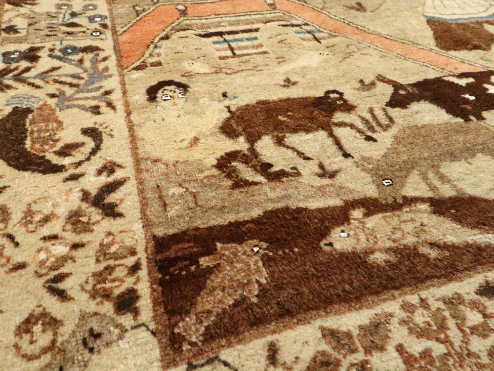 Antique Persian Pictorial Tabriz Rug, No.27817 - Gss