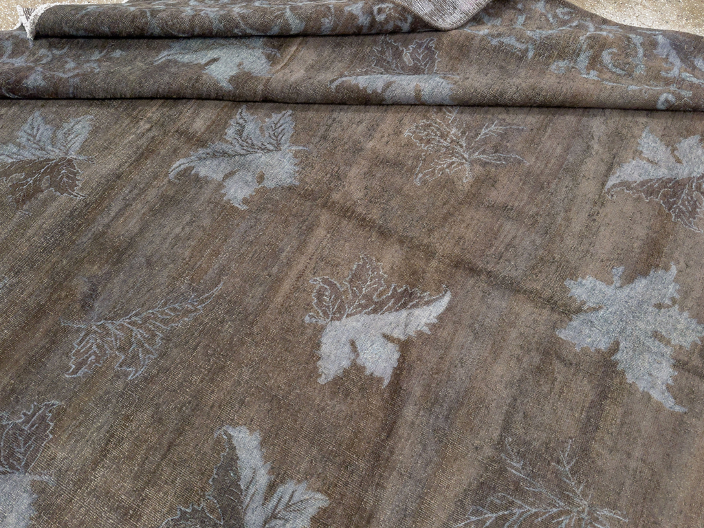 Vintage Persian Room Size Carpet, No.27821 - Gss