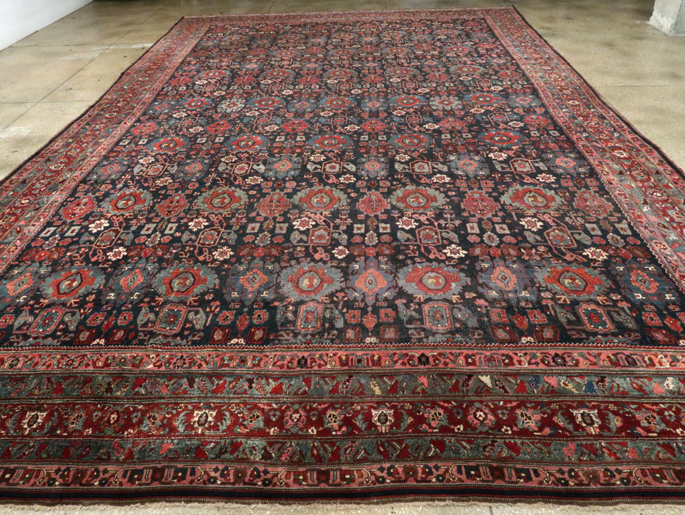 Antique Persian Bidjar Carpet, No.27828 - Gss