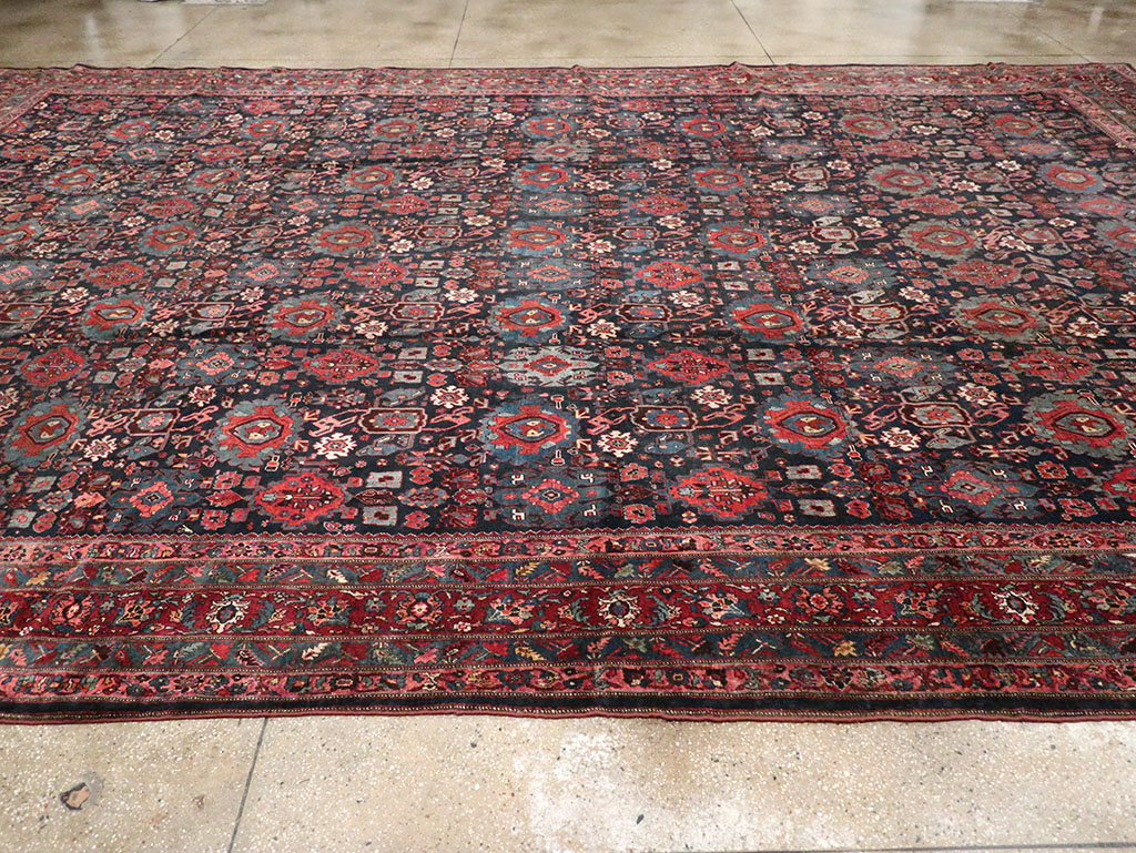 Antique Persian Bidjar Carpet, No.27828 - Gss
