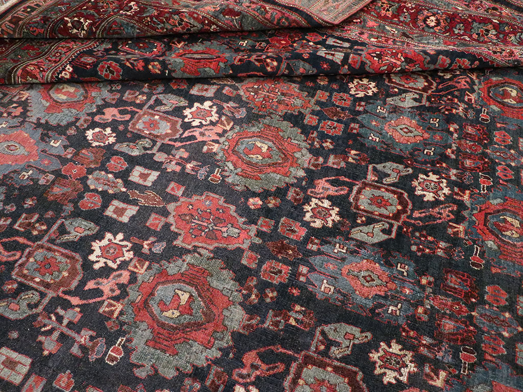 Antique Persian Bidjar Carpet, No.27828 - Gss