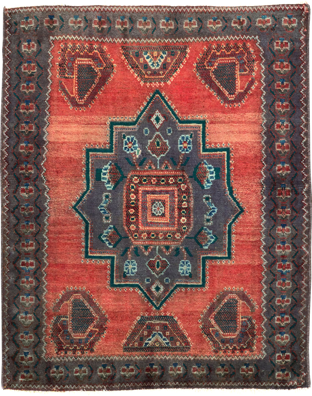 Vintage Persian Hamadan Rug, No.27855 - Gss