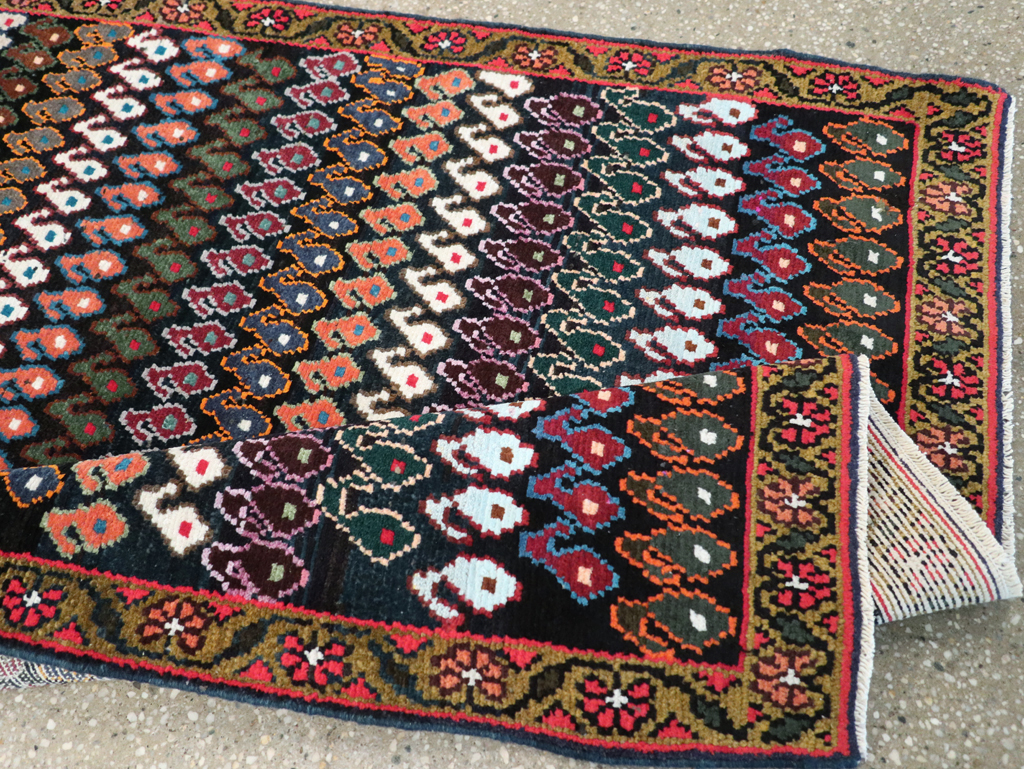 Vintage Persian Hamadan Rug, No.27881 - Gss