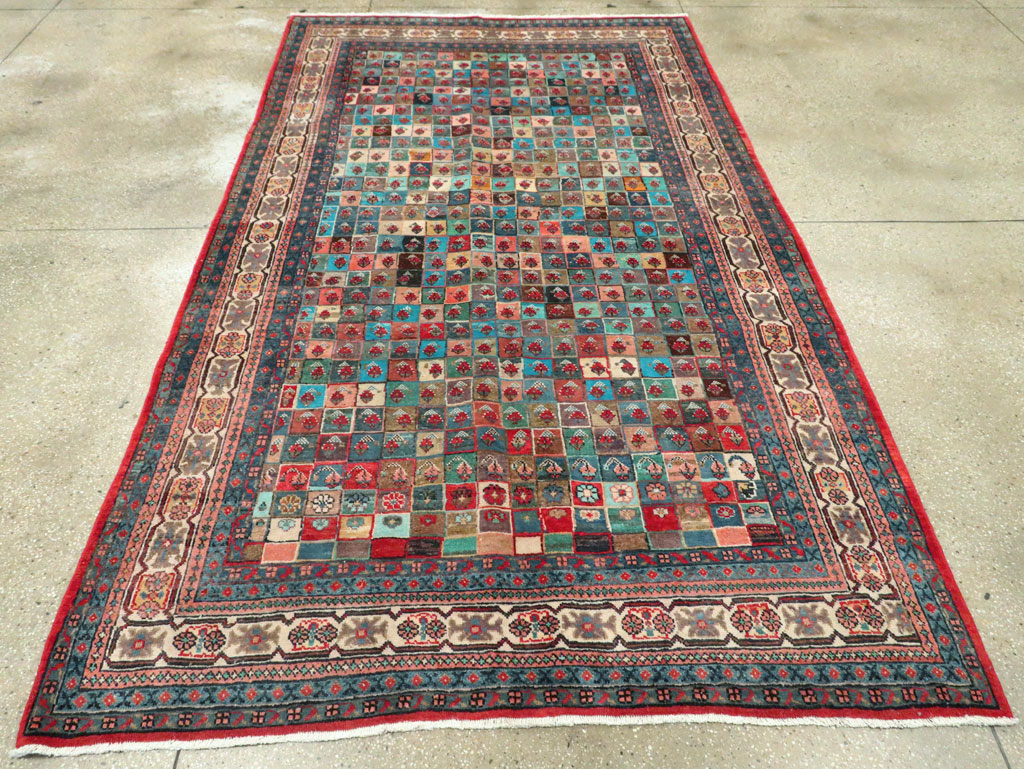 Vintage Persian Mahal Rug, No.27916 - Gss