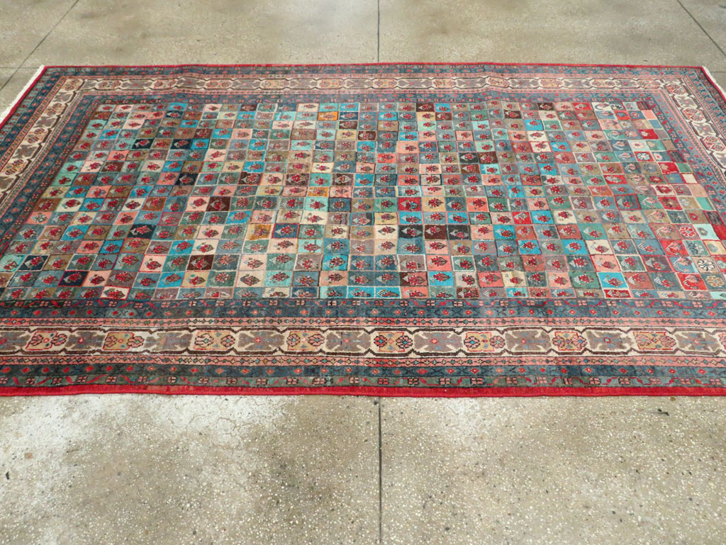 Vintage Persian Mahal Rug, No.27916 - Gss