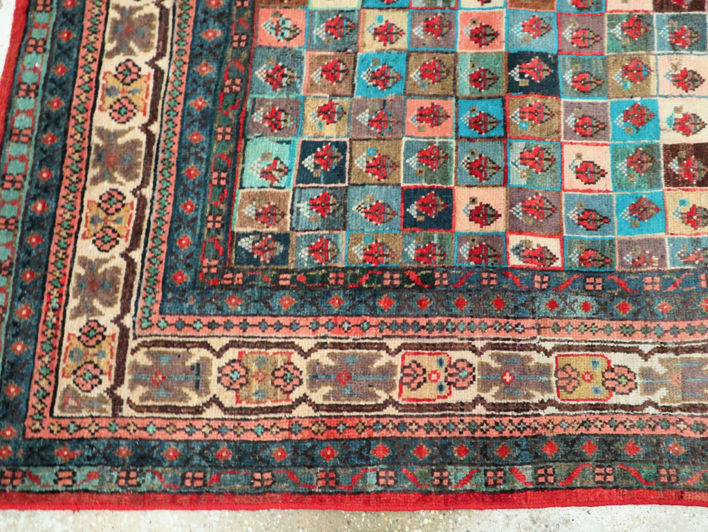 Vintage Persian Mahal Rug, No.27916 - Gss