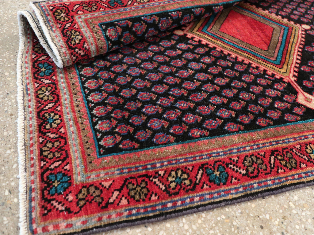 Vintage Persian Mahal Rug, No.27919 - Gss