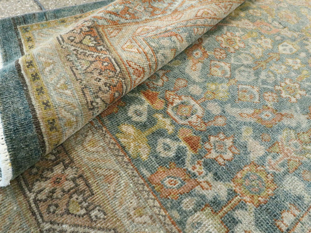 Antique Persian Mahal Gallery Carpet, No.27920 - Gss