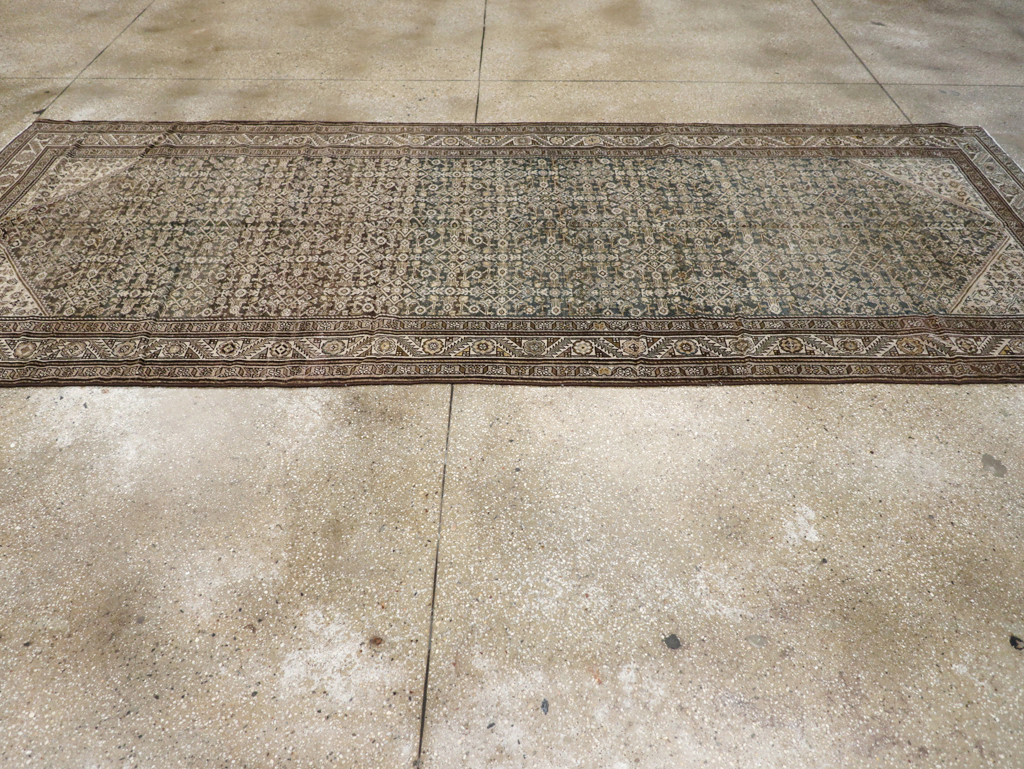 Antique Persian Malayer Gallery Carpet, No.27926 - Gss