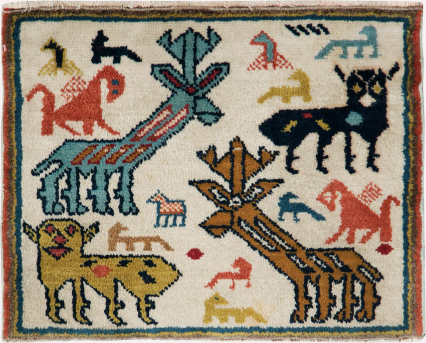 Vintage Turkish Anatolian Pictorial Rug, No.27940 - Gss