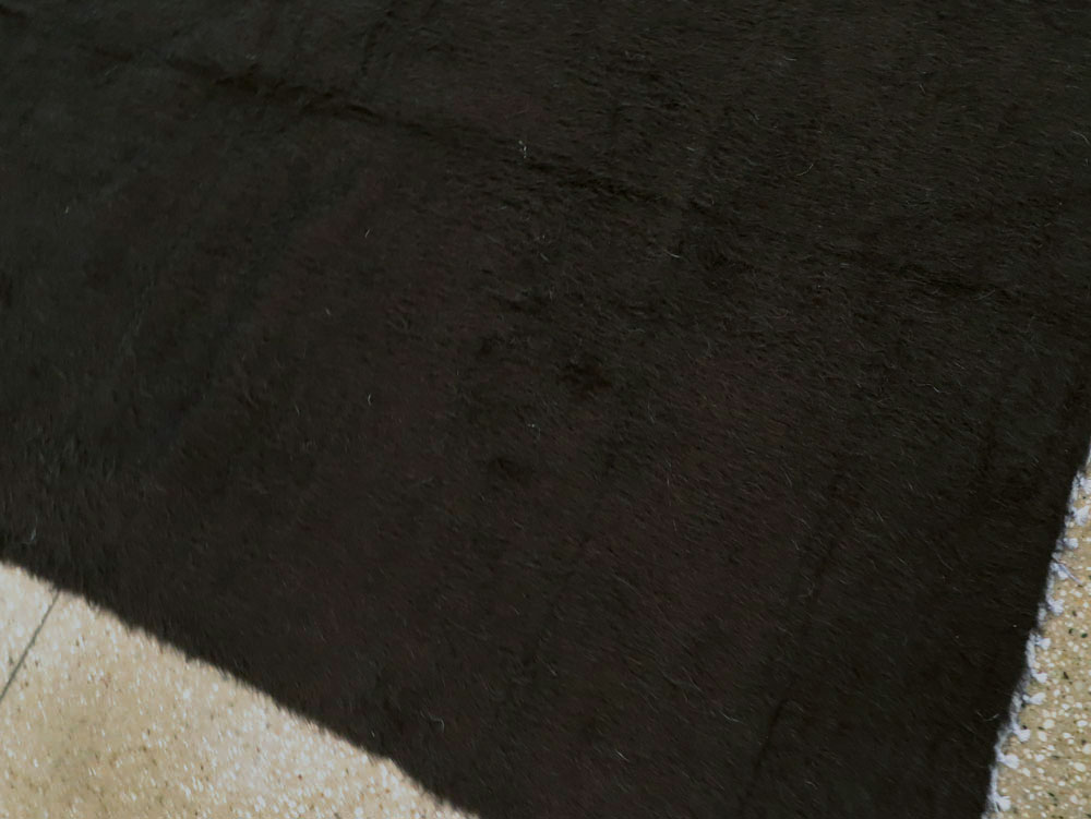 Contemporary Turkish Mohair Room Size Carpet, No.27963 - Gss