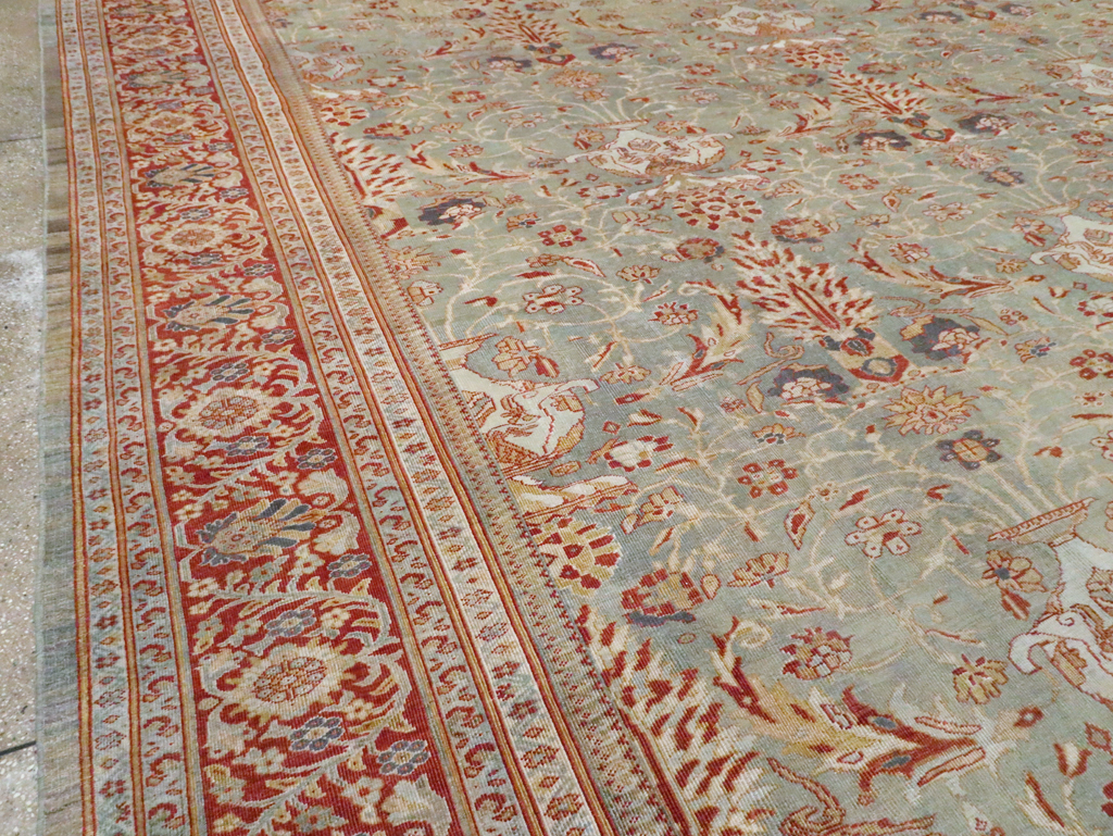Antique Persian Sultanabad Carpet, No.27967 - Gss