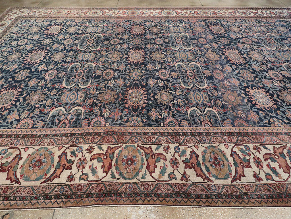 Antique Persian Malayer Carpet, No.27983 - Gss