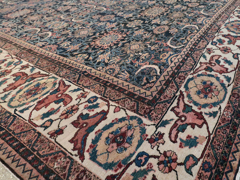 Antique Persian Malayer Carpet, No.27983 - Gss