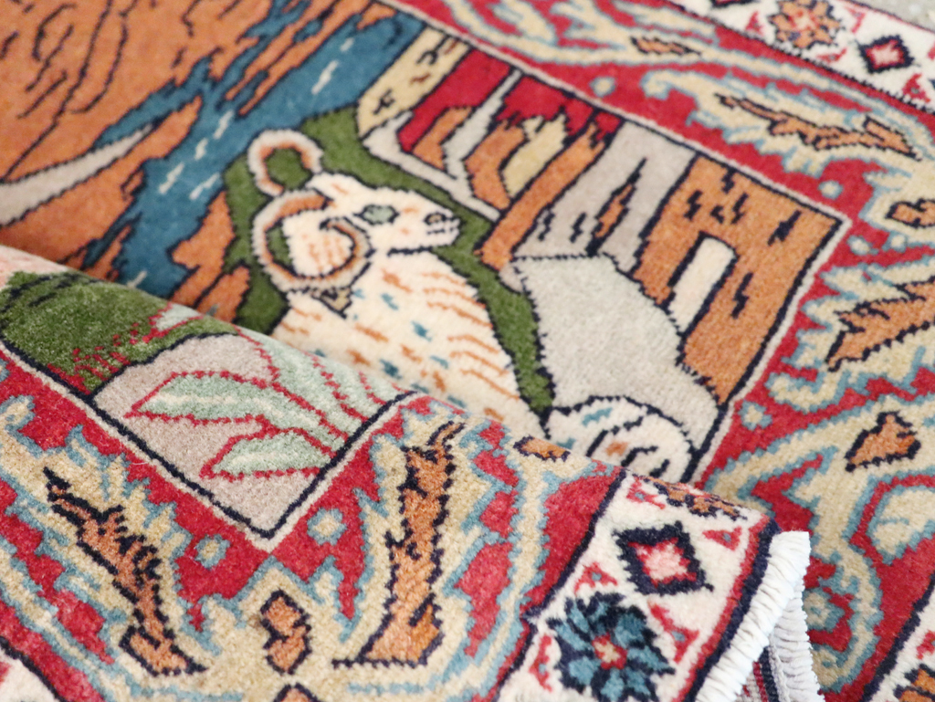 Vintage Persian Sarouk Rug, No.27988 - Gss