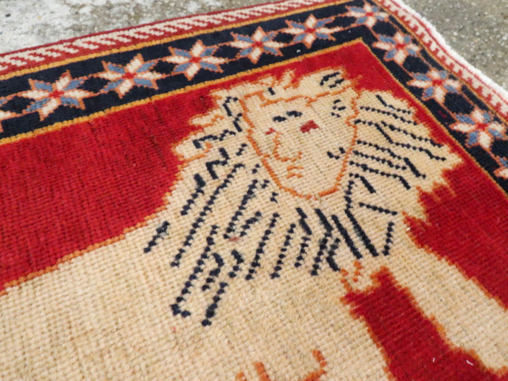 Vintage Persian Tabriz Pictorial Rug (Pair: 2 of 6), No.27989 - Gss