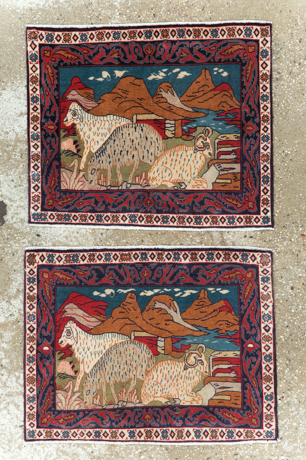 Vintage Persian Sarouk Pictorial Throw Rug (Pair: 2 of 2), No.27995 - Gss