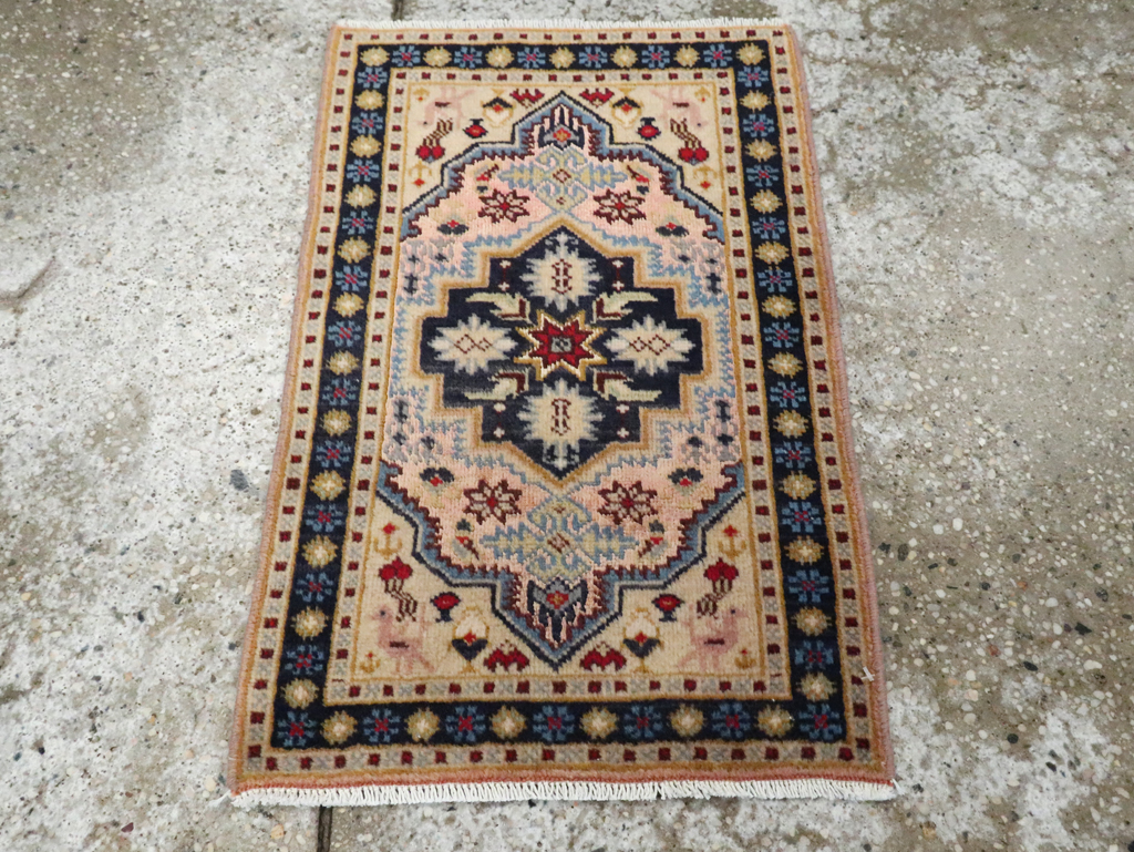 Vintage Persian Ardabil Rug (Pair: 1 of 2), No.27998 - Gss