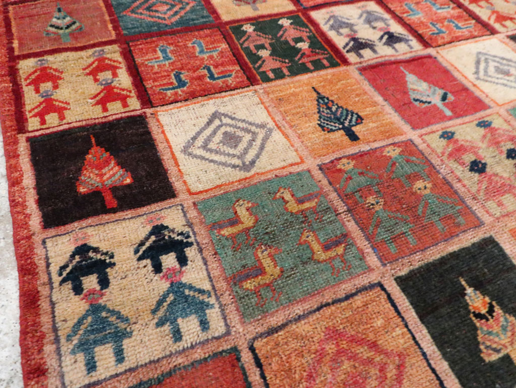 Vintage Persian Gabbeh Rug, No.28010 - Gss