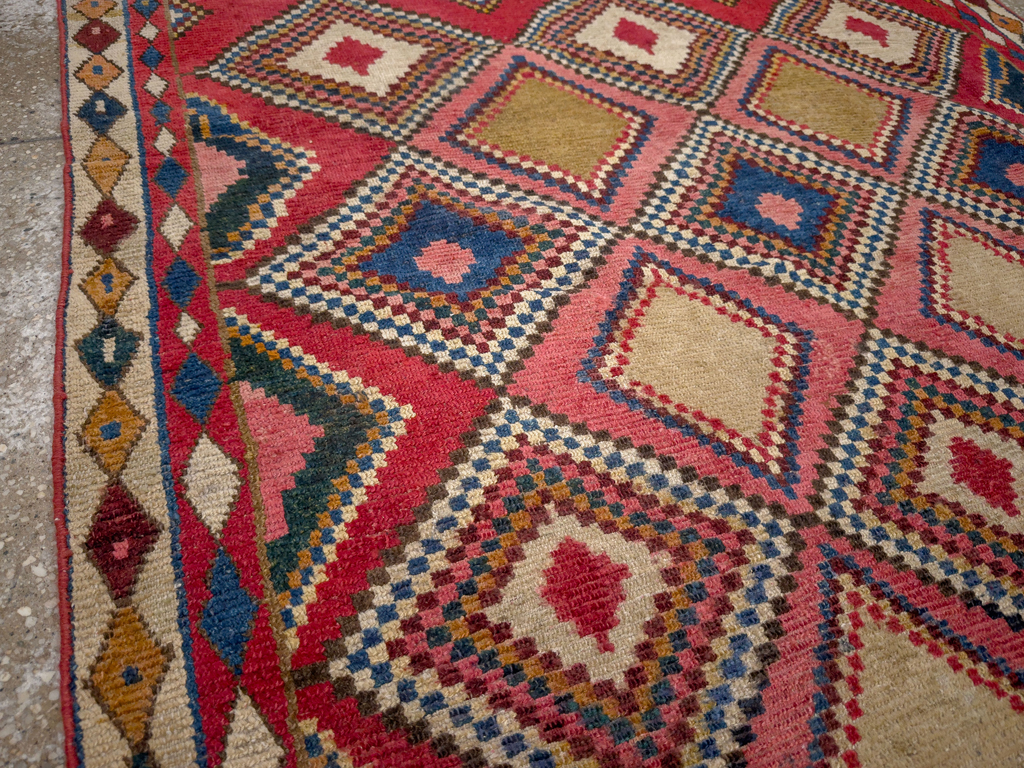 Antique Persian Gabbeh Accent Rug, No.28011 - Gss