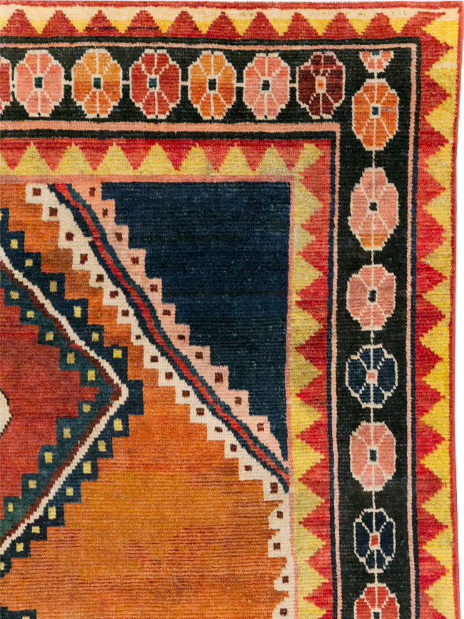 Vintage Persian Gabbeh Accent Rug, No.28012 - Gss