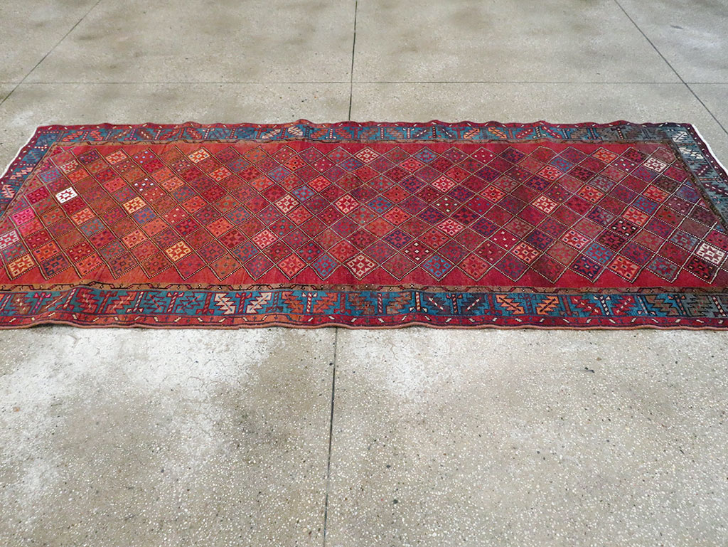 Vintage Persian Hamadan Runner, No.28016 - Gss