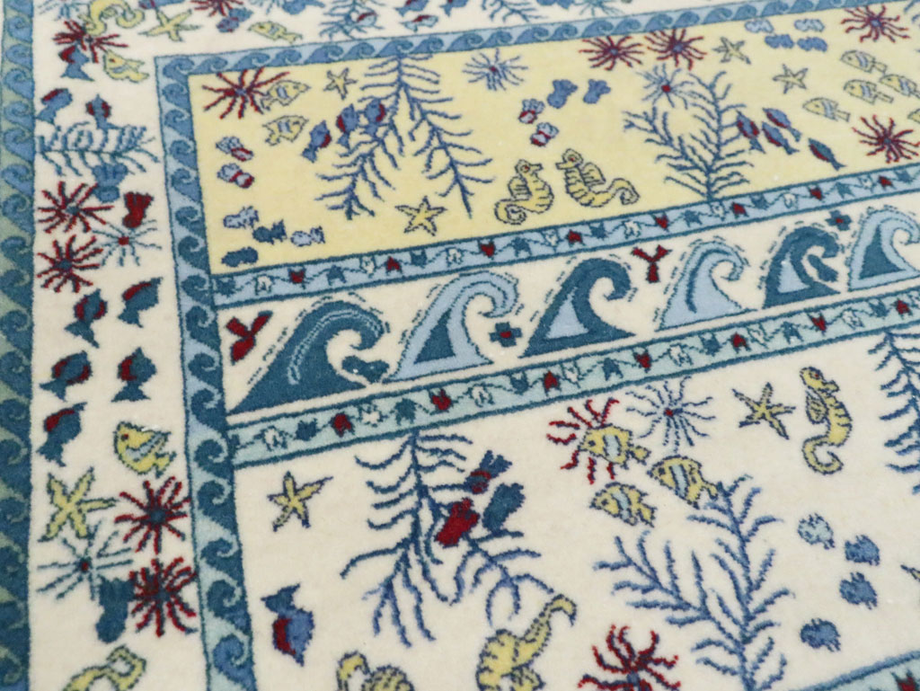 Vintage Persian Isfahan Pictorial Throw Rug (Pair: 2 of 2), No.28024 - Gss