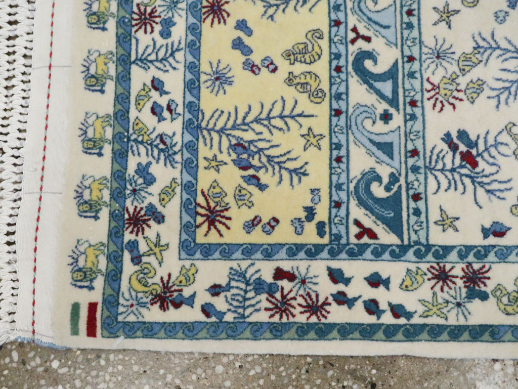 Vintage Persian Isfahan Pictorial Throw Rug (Pair: 2 of 2), No.28024 - Gss