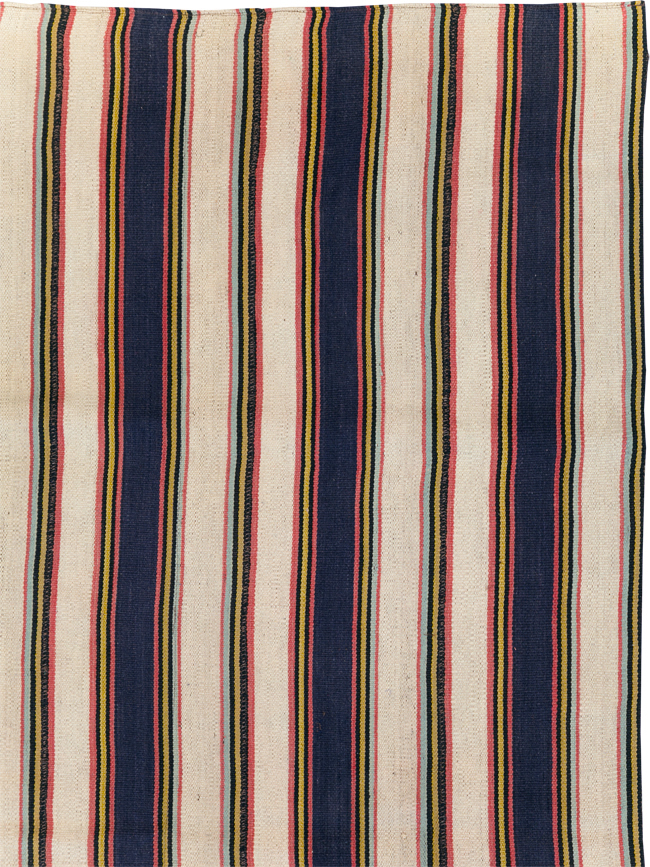 Vintage Persian Flatweave Kilim Small Room Size Carpet, No.28029 - Gss