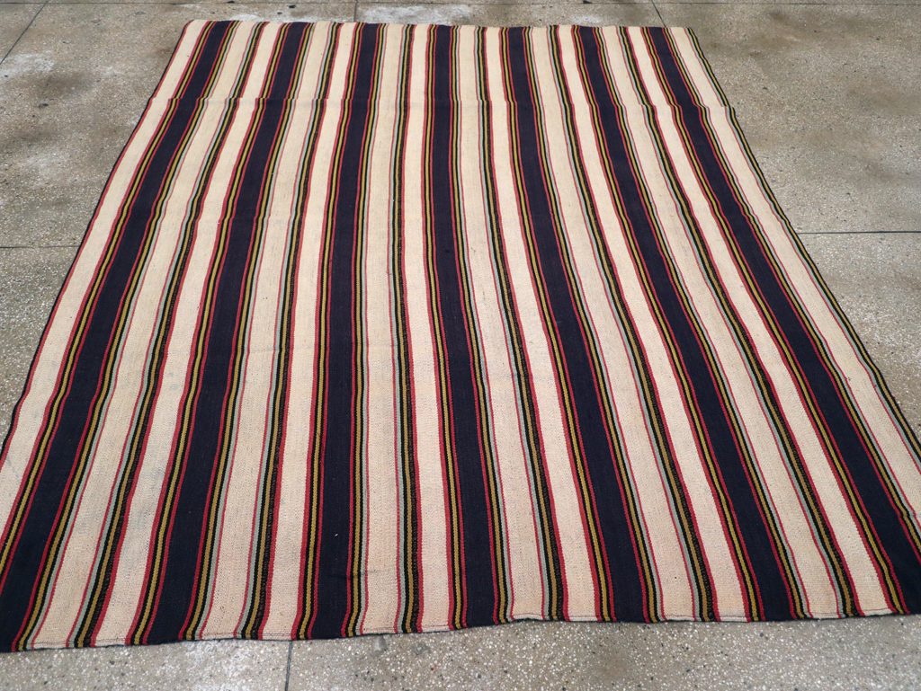 Vintage Persian Flatweave Kilim Small Room Size Carpet, No.28029 - Gss